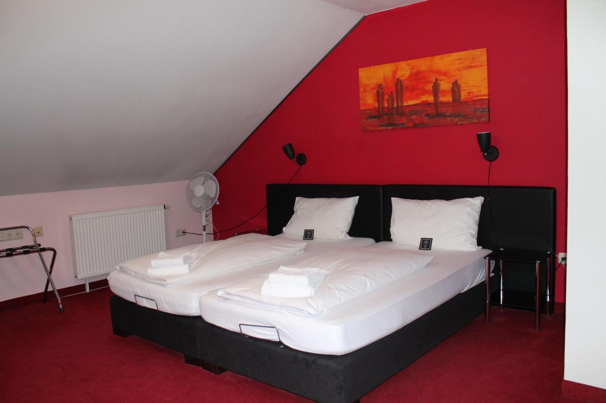 Arthotel Ana Aura Aystetten Exterior foto